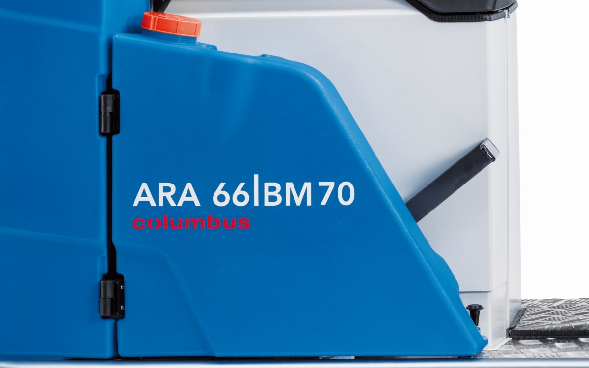 ARA66BM70-op-09-reinigungsautomat-scheuersaugmaschine ARA66BM70 Wechseltank Chemie Reinigungsautomat Scheuersaugmaschine